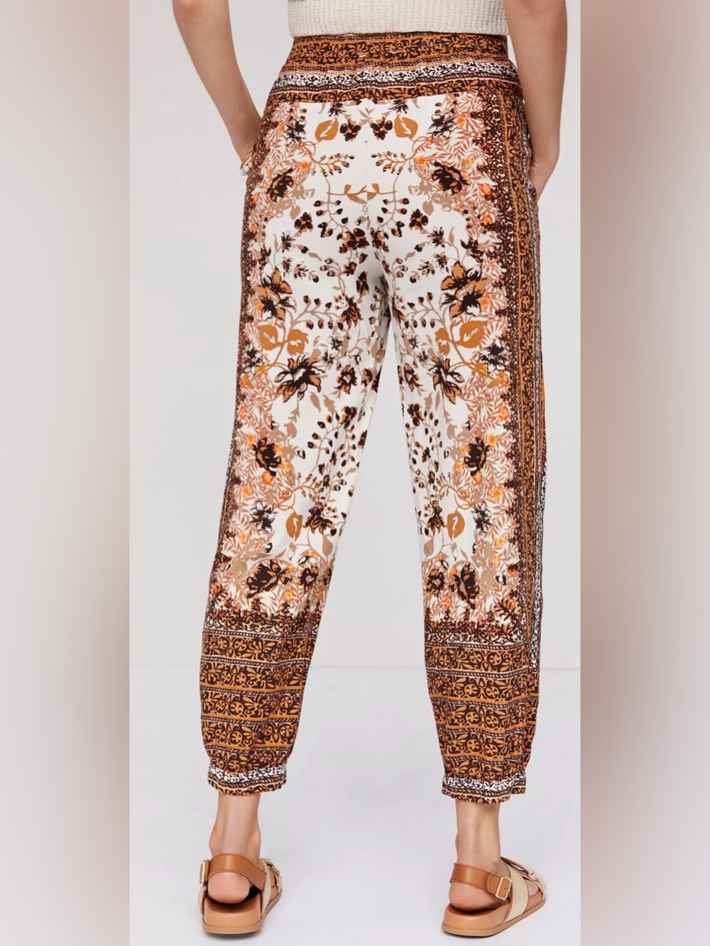 Anthropologie Bohemian Moroccan Floral Print Joggers - Picture 2 of 14